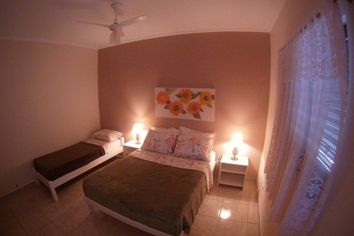 Room 2 of 11