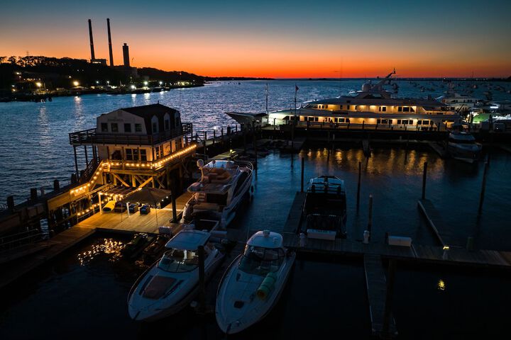 Marina