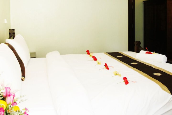 Room 4 of 61