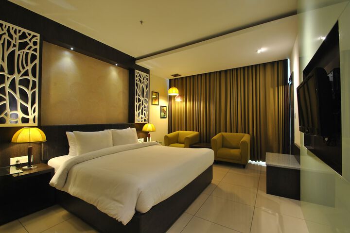 Room 14 of 57