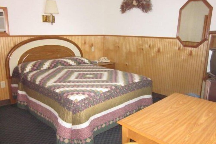 Room 15 of 52