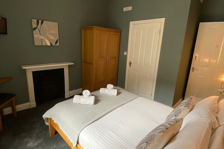 Room 7 of 60