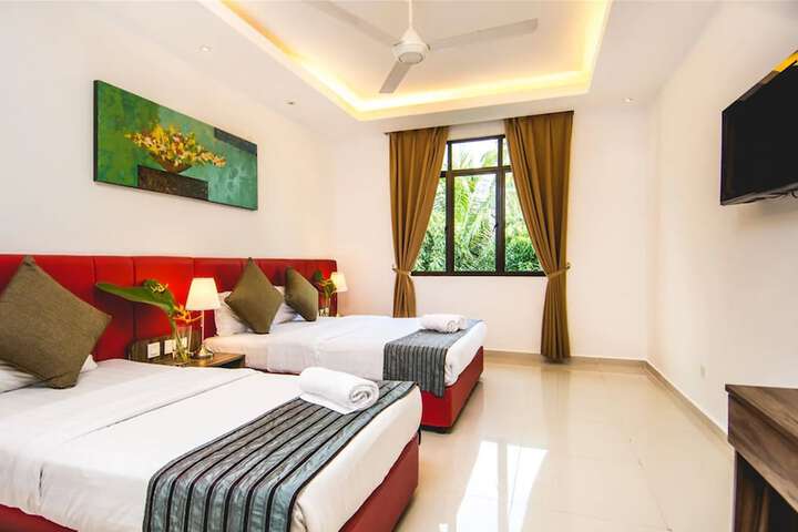 Room 16 of 66