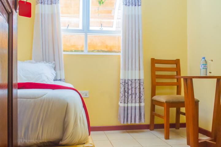 Room 20 of 25