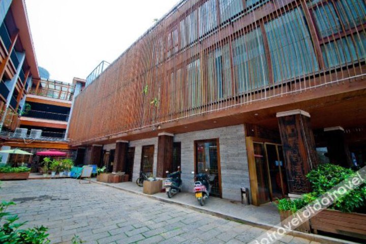 Pine House(Lijiang Branch)