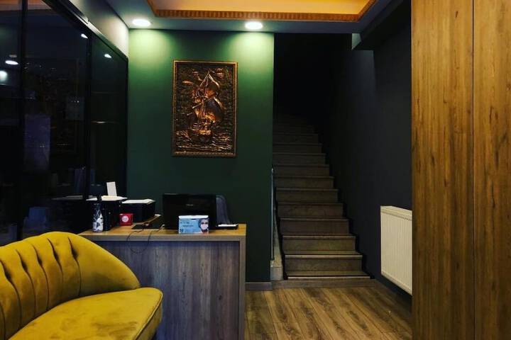 Golden Sail Hotel Old City