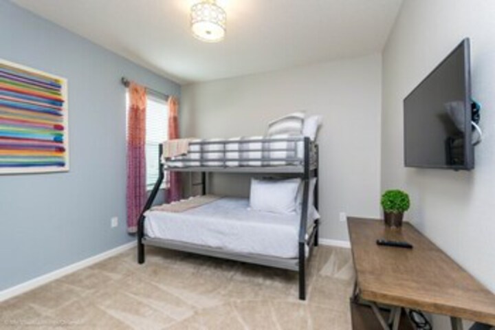 Room 82 of 123