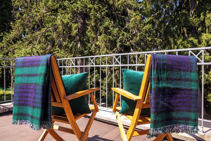 Sundeck 38 of 41