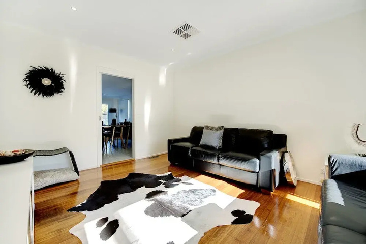 Room 2 of 14