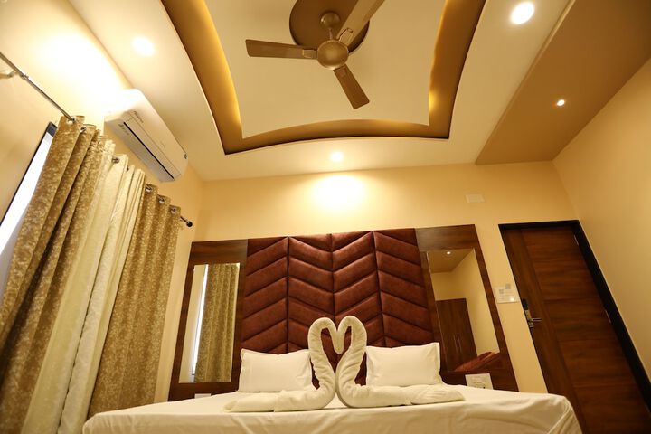 Room 18 of 39