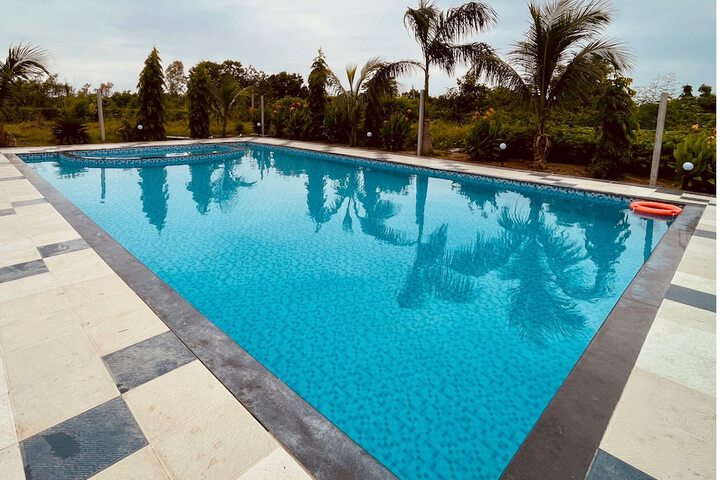 Pool 16 of 28