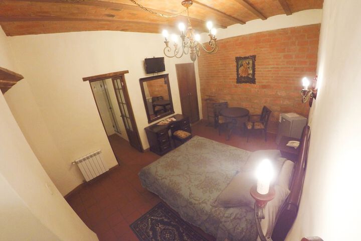 Room 19 of 82