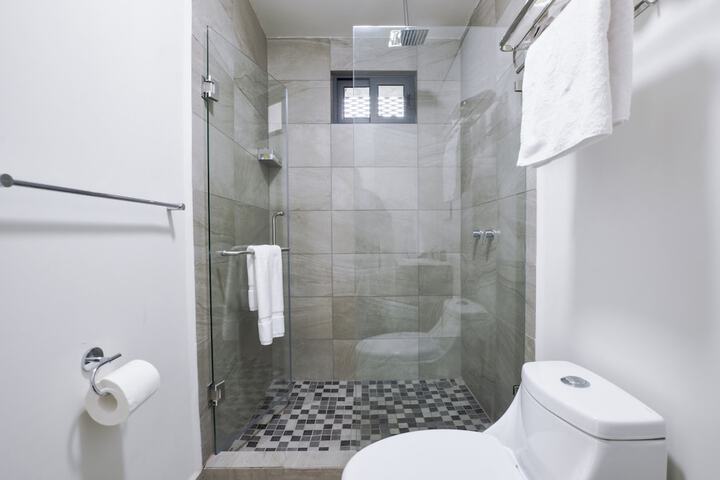 Room 205 of 254