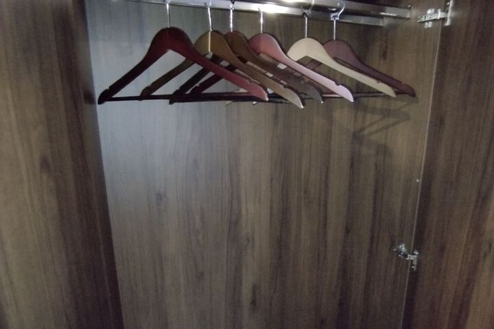 Room 29 of 60