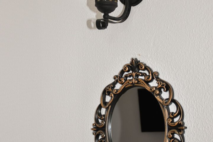 Room 18 of 106