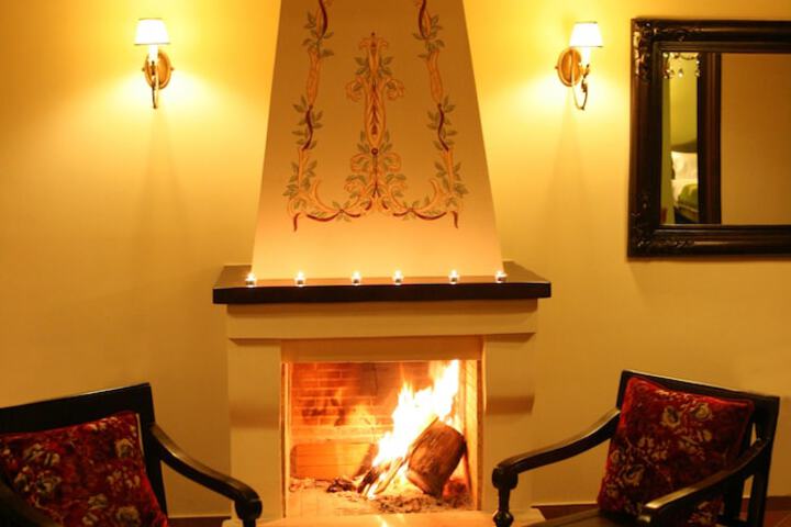 Guest Lobby