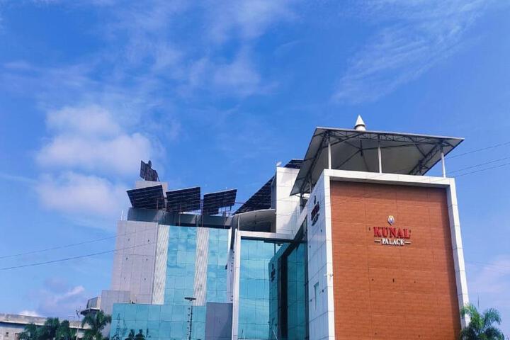 Hotel Kunal Palace