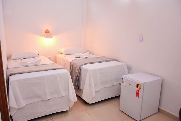Room 6 of 27