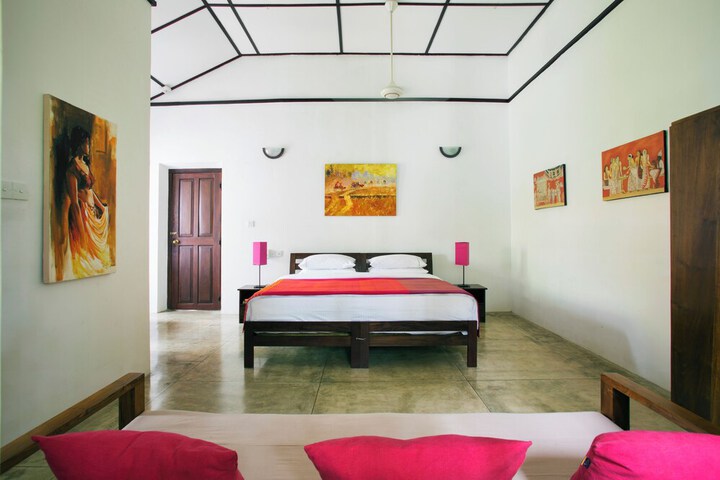Room 4 of 43
