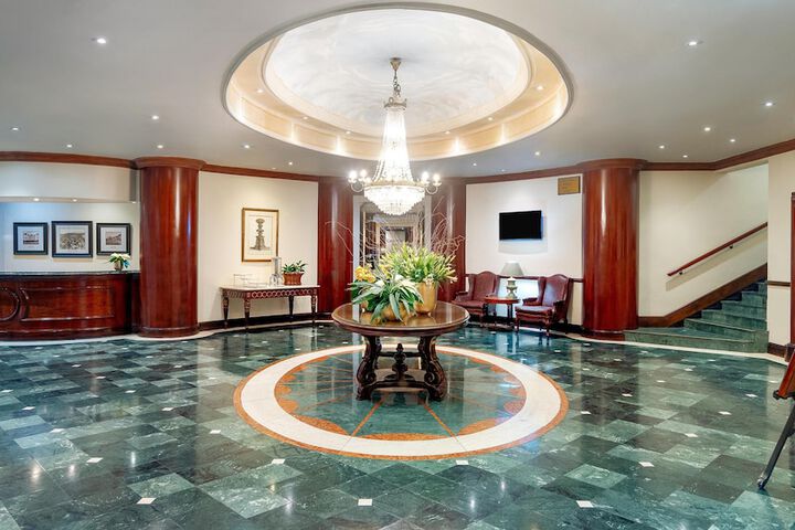 Lobby Photos
