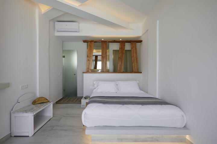 Room 30 of 205