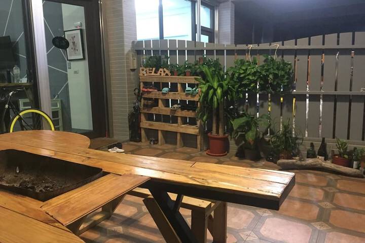 Terrace/Patio 3 of 18