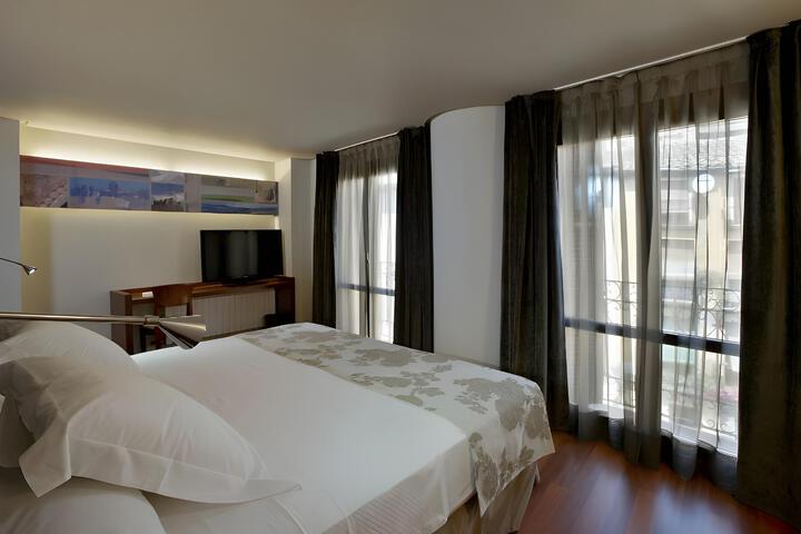 Room 14 of 81