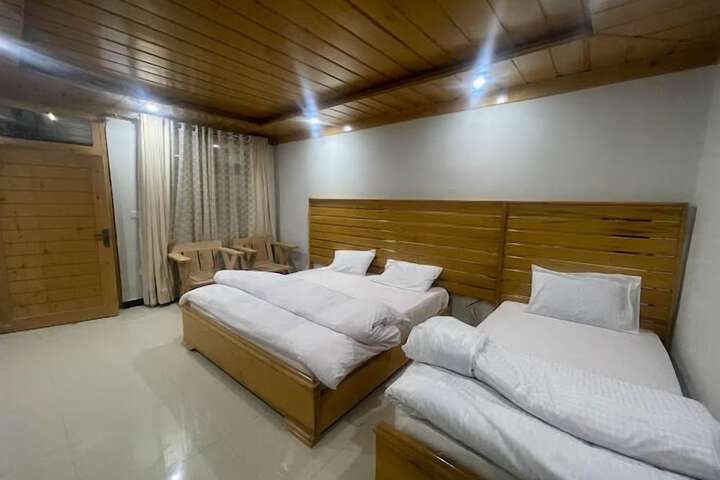 Room 26 of 26