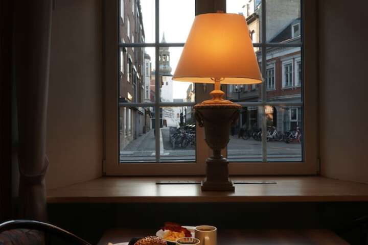 Breakfast/Coffee Service 28 of 66