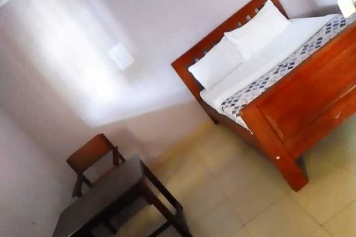 Room 26 of 53