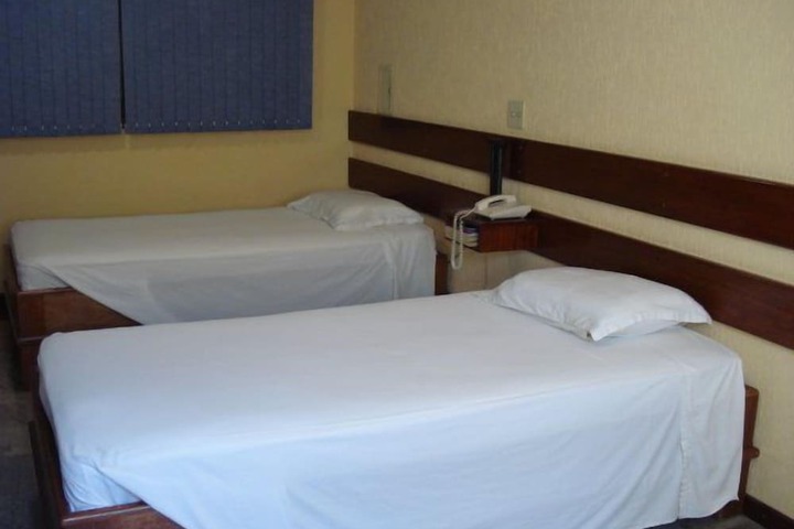 Room 10 of 47