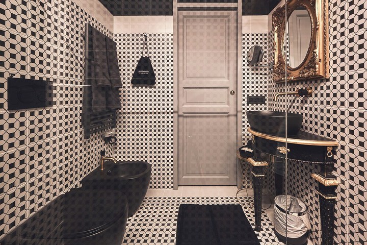 Room 19 of 25