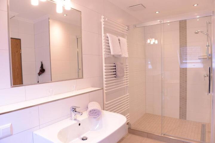 General 48 of 82