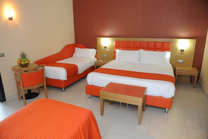 Room 13 of 51