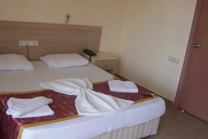 Room 7 of 21
