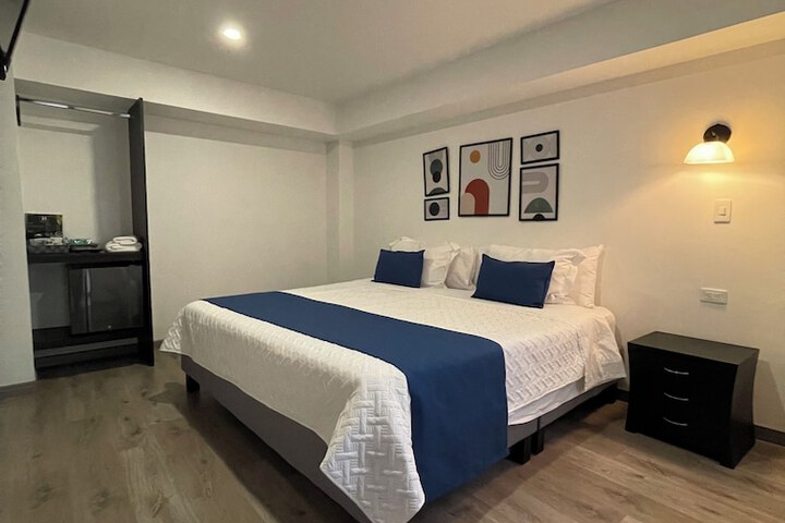 Room 48 of 56