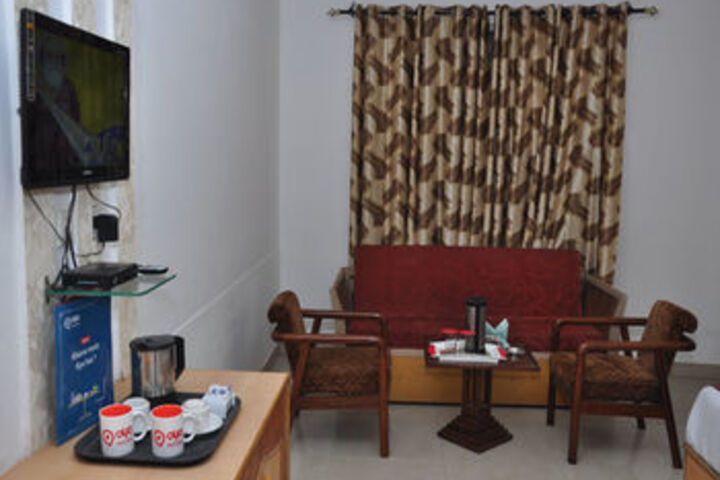 Room 21 of 28