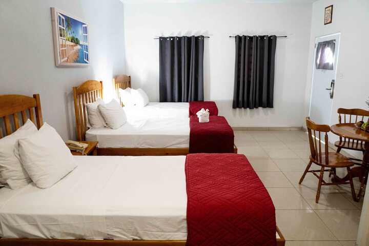 Room 8 of 23