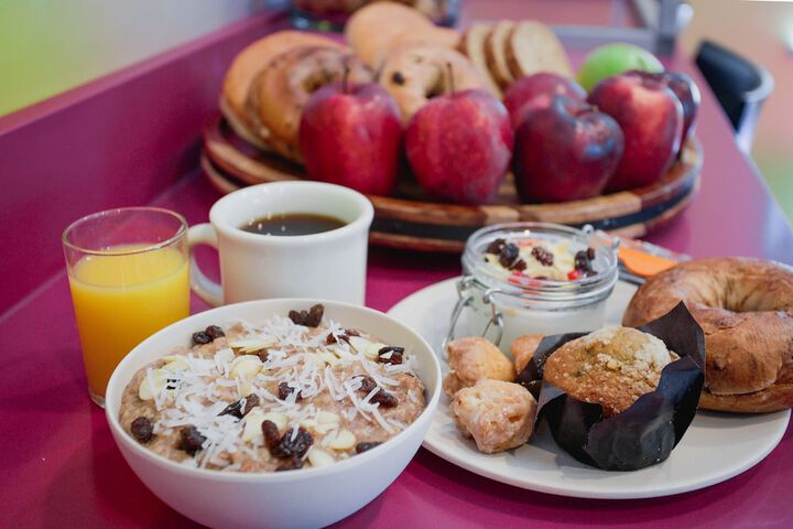 Breakfast area