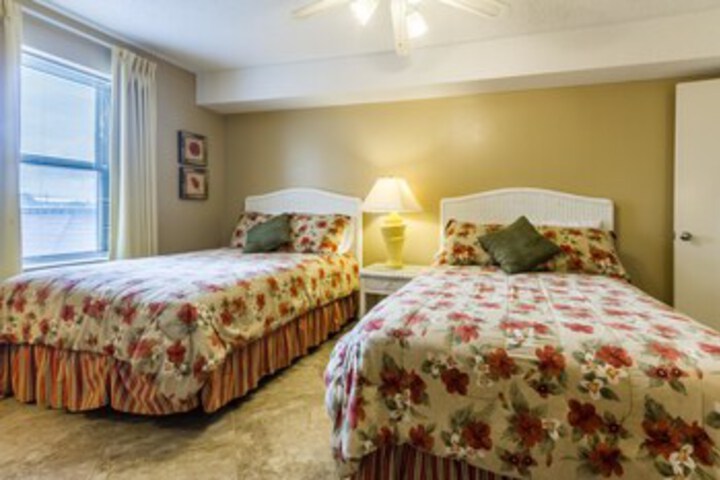 Room 45 of 63