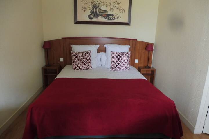 Room 26 of 118