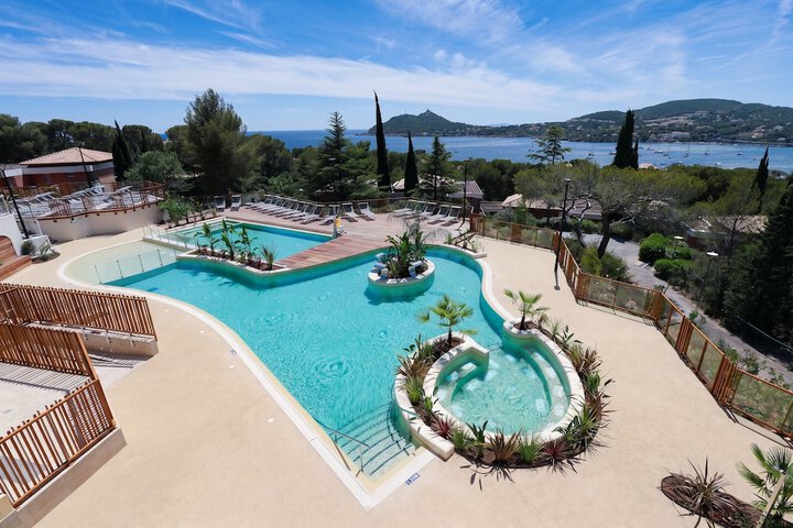 Pool 23 of 55