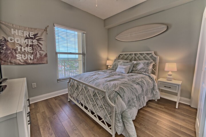 Room 3 of 41