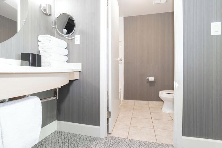 Clean Restrooms