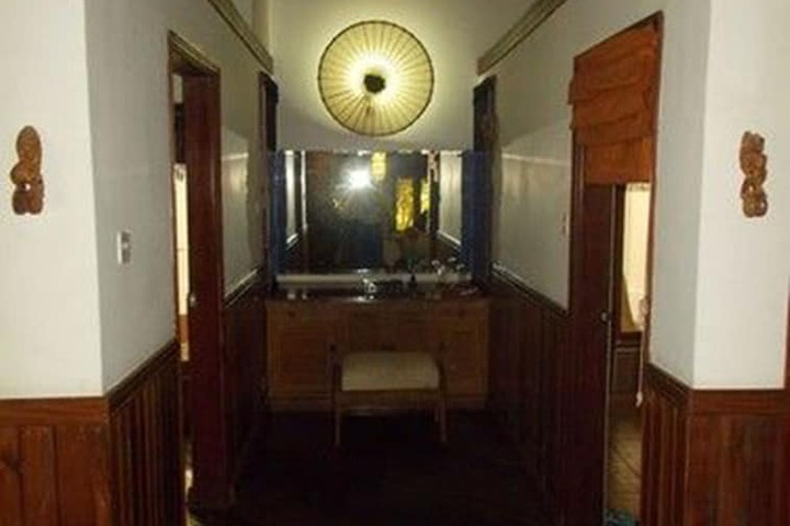 Room 38 of 87