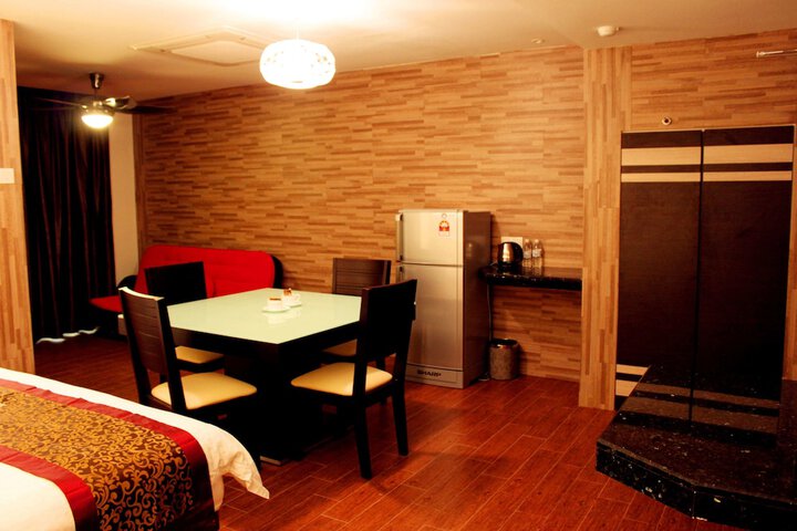 Room 22 of 59