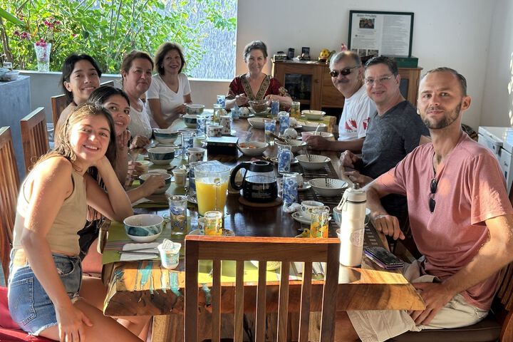 Dining 240 of 402