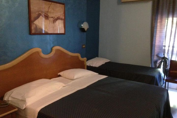 Room 21 of 56