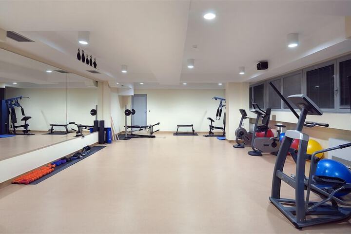 Health and Fitness 12 of 33