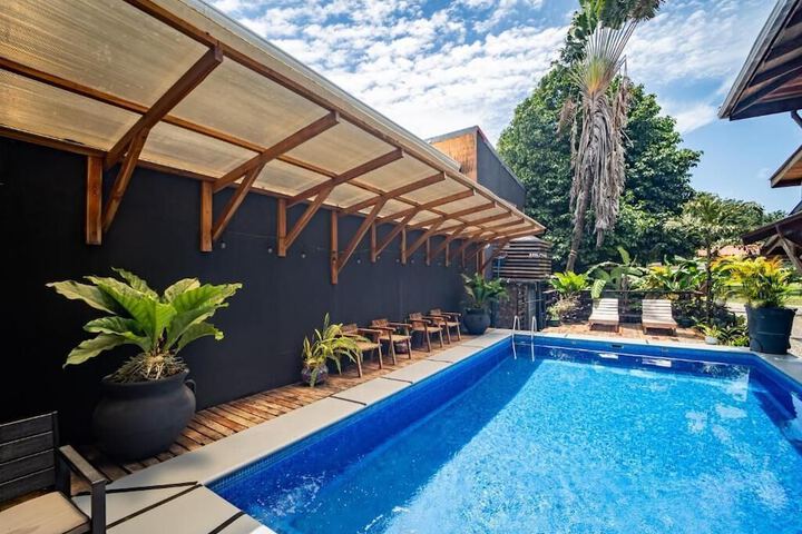 Pool 6 of 11